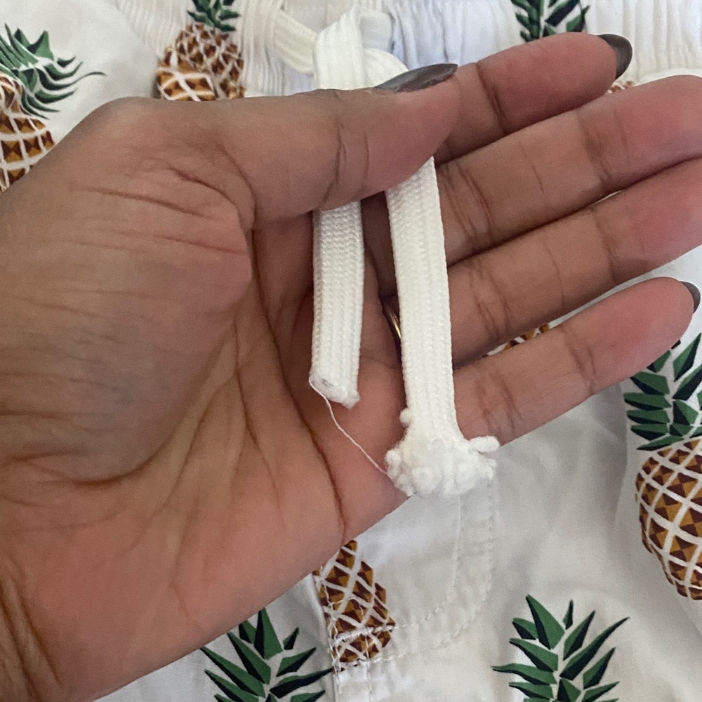 Free Planet Pineapple Print Men's White Shorts - Picture 3 of 7